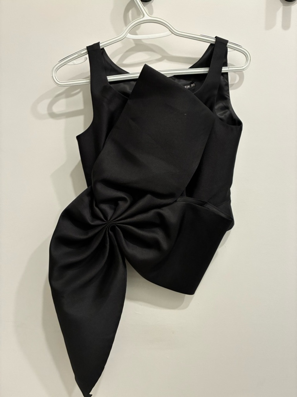 Black Asymmetrical Twist-Detail Cocktail Dress